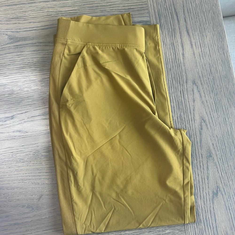 Athleta Brooklyn Mid Rise Ankle pants